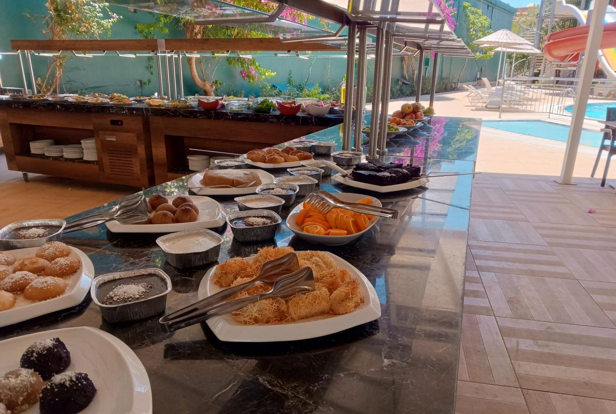 Uk Hotel Kiris Antalya Zewnętrze zdjęcie
