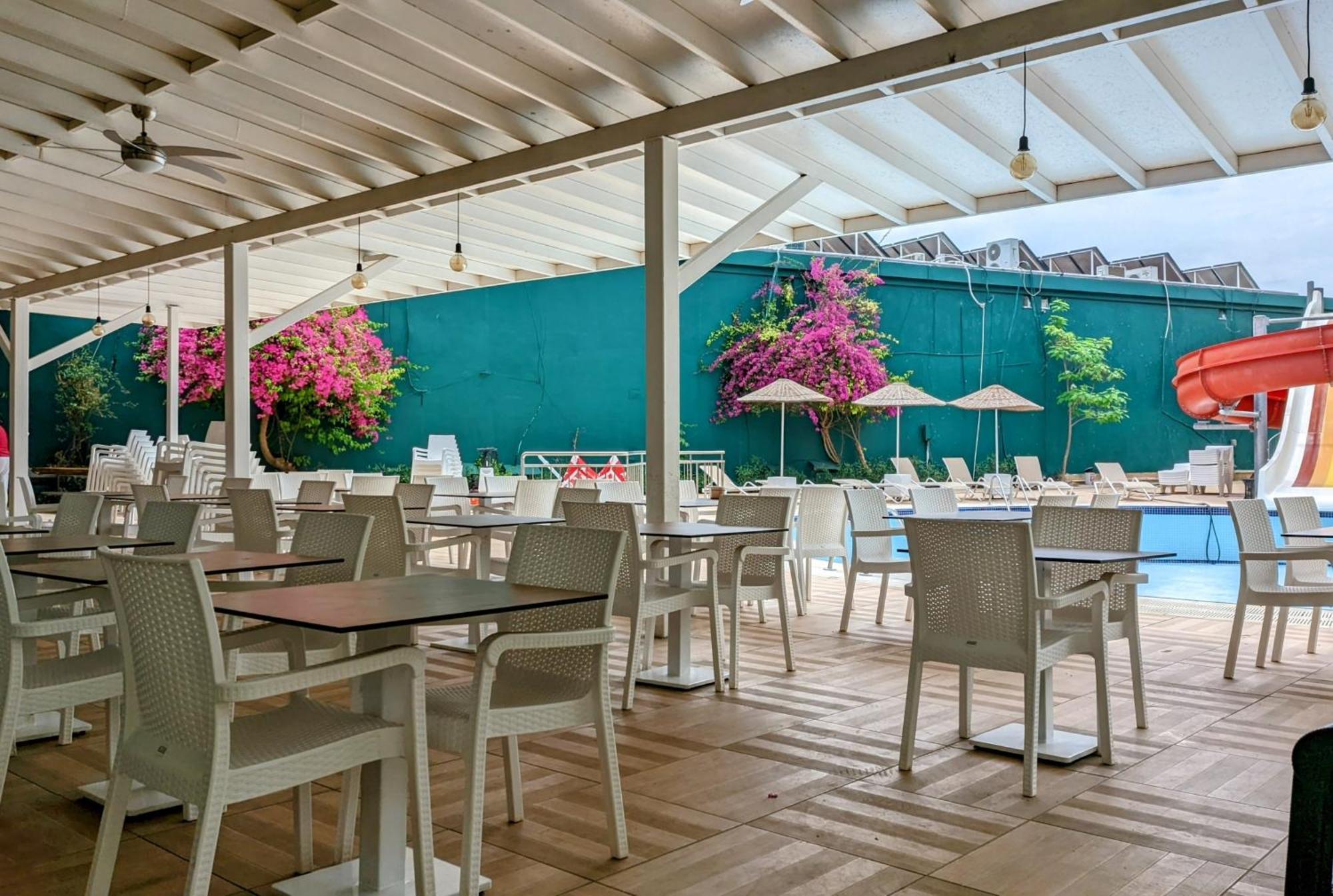 Uk Hotel Kiris Antalya Zewnętrze zdjęcie