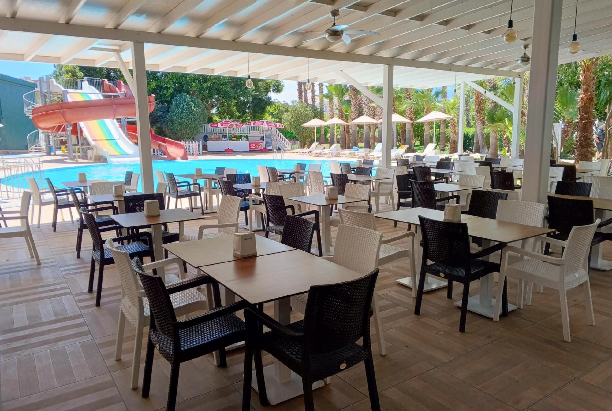 Uk Hotel Kiris Antalya Zewnętrze zdjęcie
