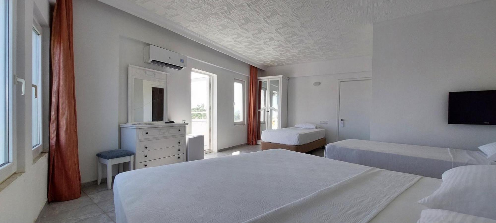 Uk Hotel Kiris Antalya Zewnętrze zdjęcie